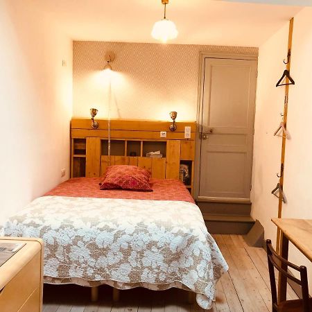 Chambre-Studio Le 42 โนฌองต์-เลอ-โรทรู ภายนอก รูปภาพ